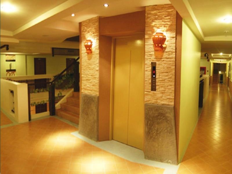 Sa-Bai-Dee Condo Chonburi Buitenkant foto