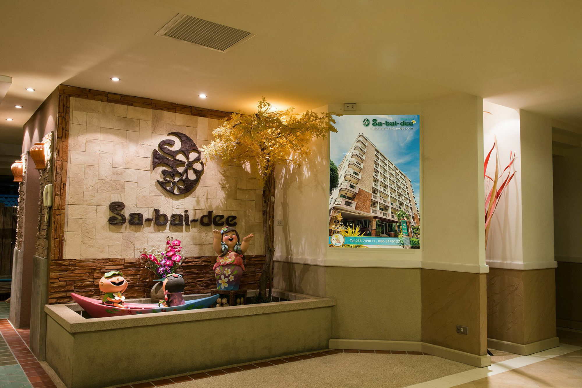 Sa-Bai-Dee Condo Chonburi Buitenkant foto
