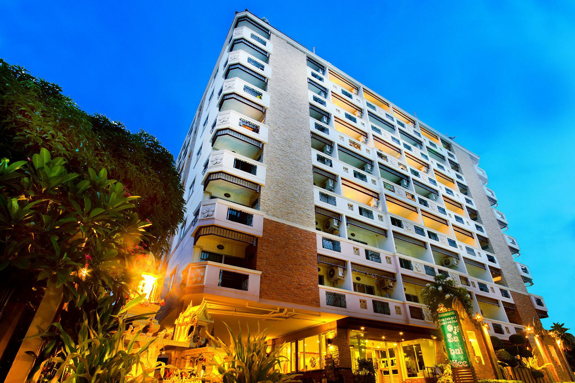 Sa-Bai-Dee Condo Chonburi Buitenkant foto