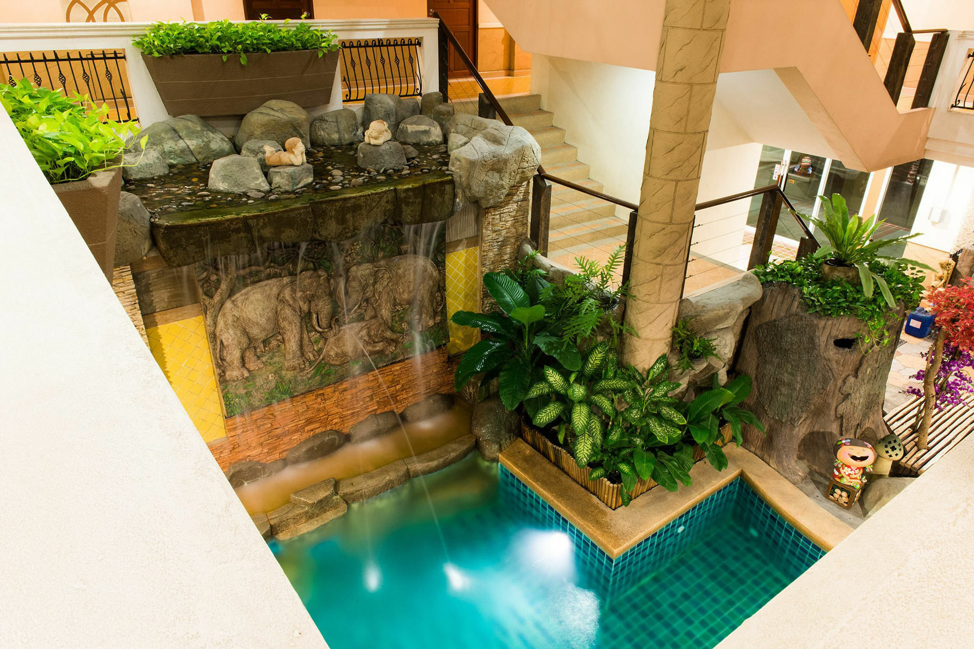Sa-Bai-Dee Condo Chonburi Buitenkant foto